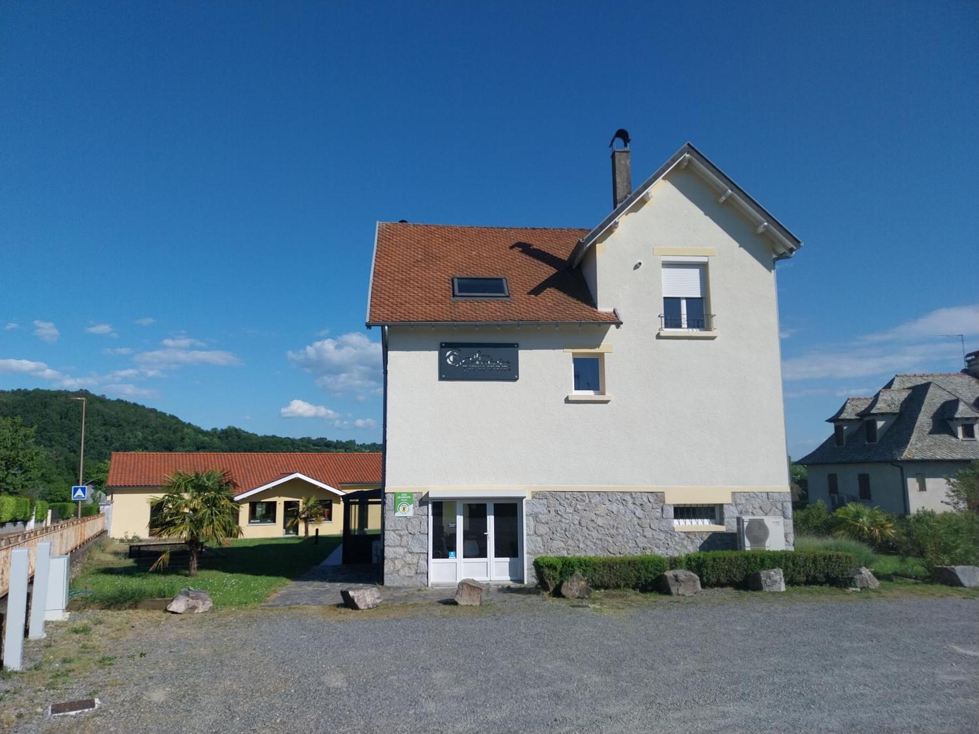 Logis Hotel Restaurant Cruzel Maurs Eksteriør billede